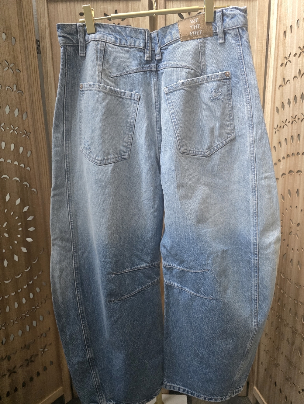 NWOT We The Free Good Luck/Lucky You Mid Rise Barrels In Barnyard Blue - Picture 4 of 10